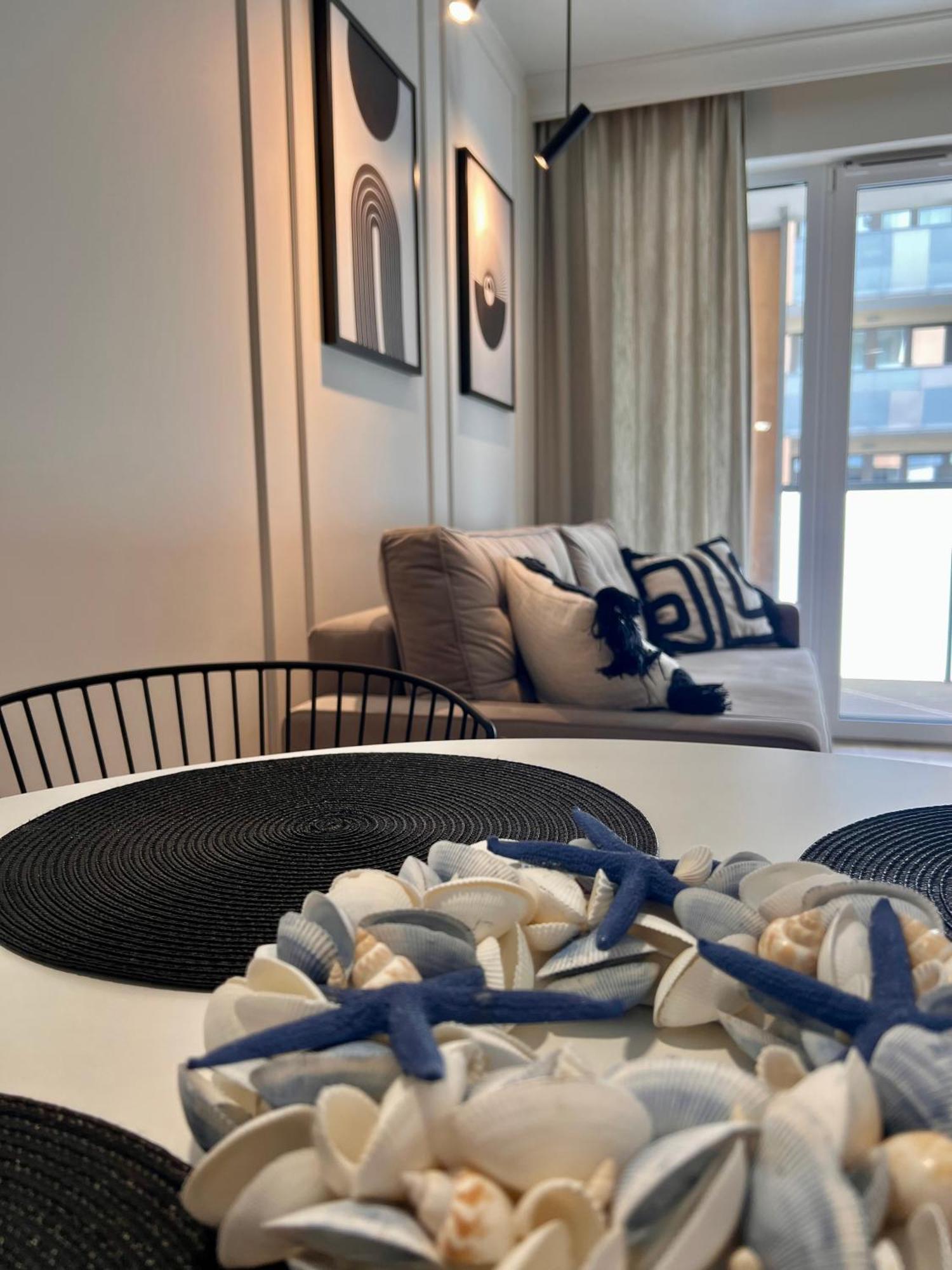 Apartament Nautica Kolobrzeg Bagian luar foto